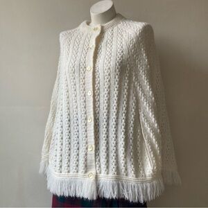 Vintage Handmade Off White Cream Cable Knit Button Down Shrug Sweater Cape